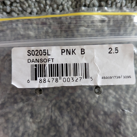 Bloch Dansoft Children's Ballet Slippers - Picture 2 of 5